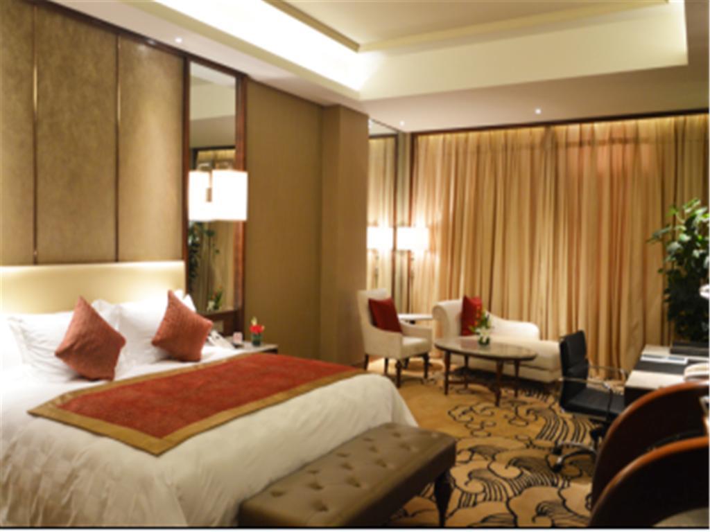 Luxury Blue Horizon Hotel Dongying Exteriör bild