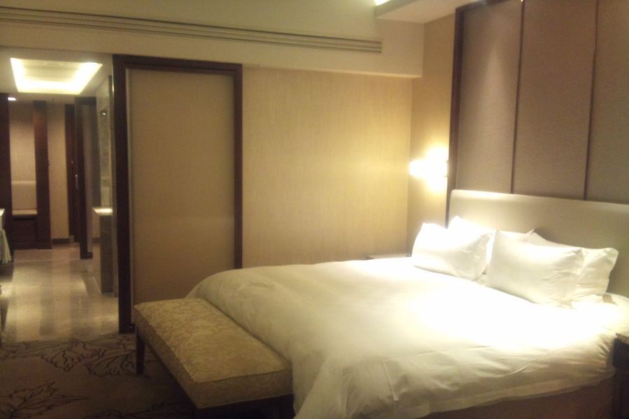 Luxury Blue Horizon Hotel Dongying Exteriör bild