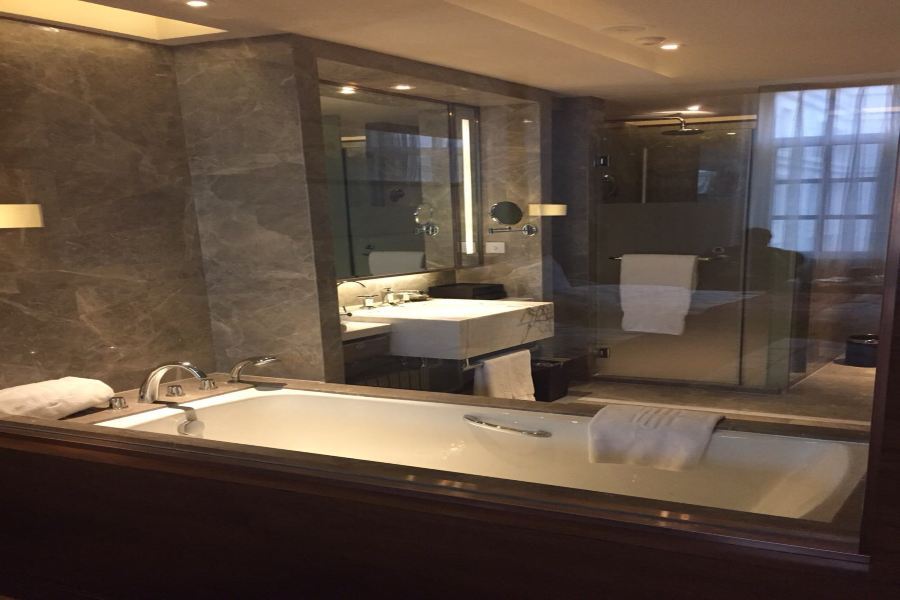 Luxury Blue Horizon Hotel Dongying Exteriör bild